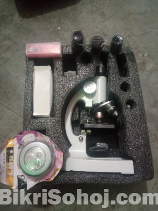 Monocular Microscope.